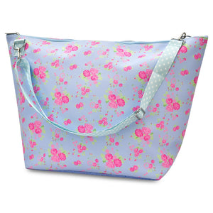 iscream- Ditsy Floral Weekender Bag