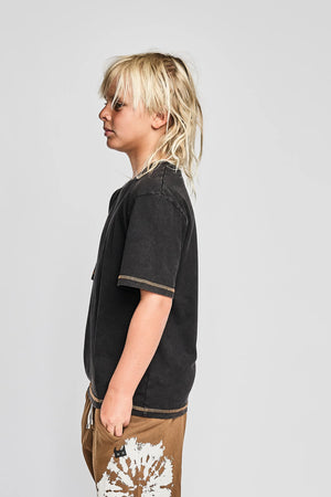 MNSTRKIDS- COVERBOX TEE (washed black)