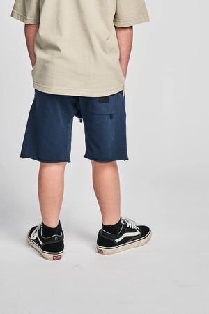 munstrkids- SLACKENOFF SHORT (washed DK denim)