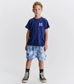 nununu- mega tie dye sweatshorts (indigo)