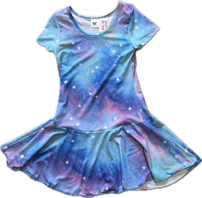 Social Butterfly-  S/S Ruffle Dress (Starburst)