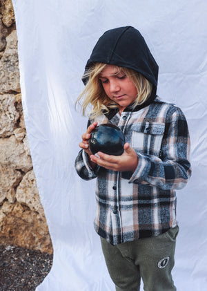 TINY WHALES- WOODMAN HOODED SHACKET JACKET (black/pine/gold)