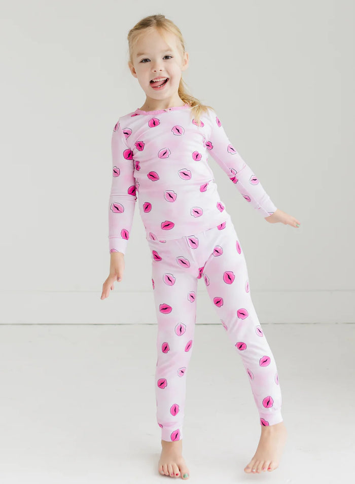 esme- Hot Pink Kiss Long Sleeve Pajamas